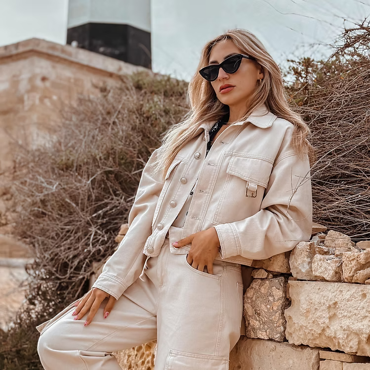 JA 1073 | Women Sunglasses | Crux Eyewear